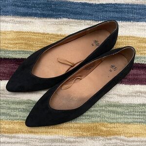 H&M Black Suede Pointed Flats
